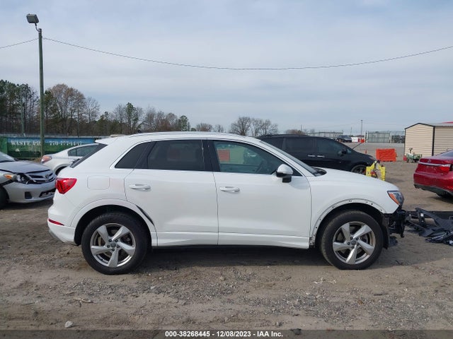 WA1AECF34K1080953 Audi Q3 2.0t Premium