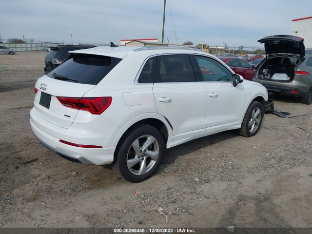 WA1AECF34K1080953 Audi Q3 2.0t Premium