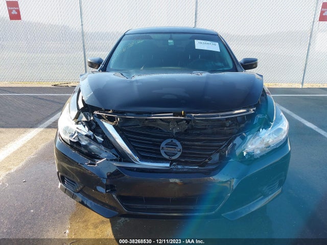 Nissan Altima 2.5 S 2018 1N4AL3AP7JC125401 Image 12