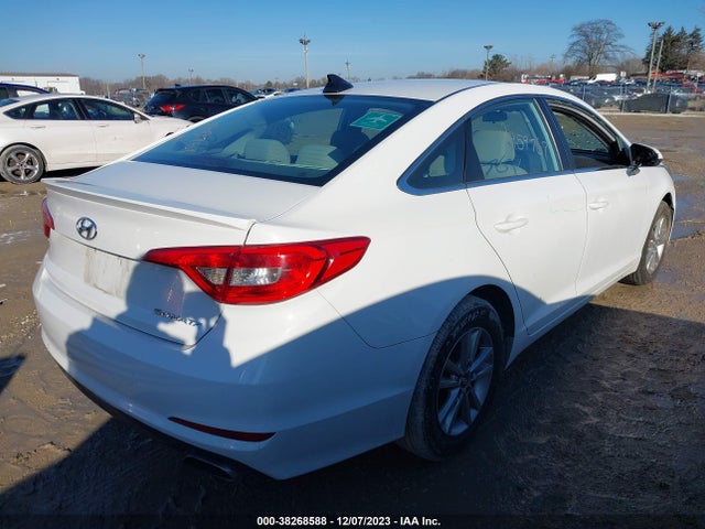 2015 HYUNDAI SONATA SE VIN: 5NPE24AF9FH056752