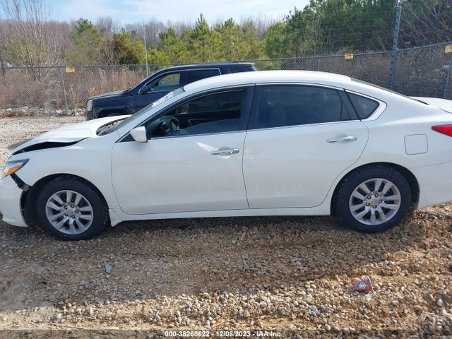 2017 NISSAN ALTIMA 2.5 S VIN: 1N4AL3AP4HN337400