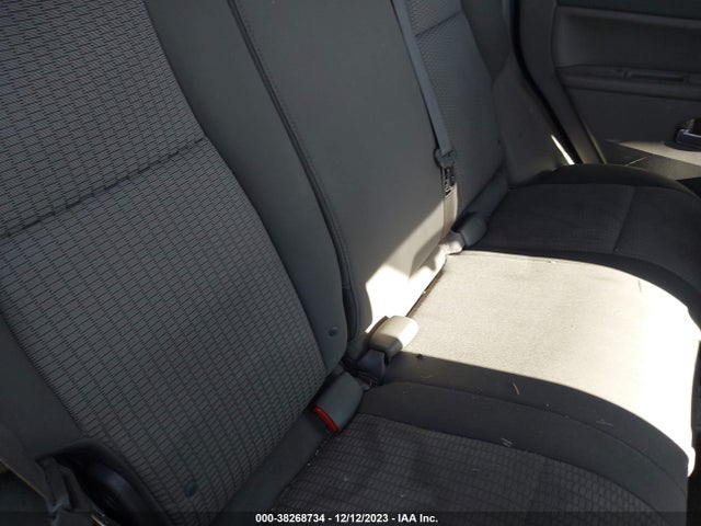 2010 JEEP GRAND CHEROKEE LAREDO VIN: 1J4PR4GK8AC142898