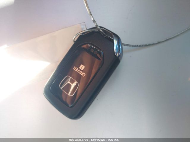 1HGCV2F99JA046567 Honda Accord Touring 2.0t