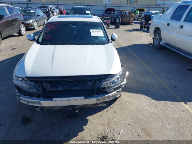1HGCV2F99JA046567 Honda Accord Touring 2.0t