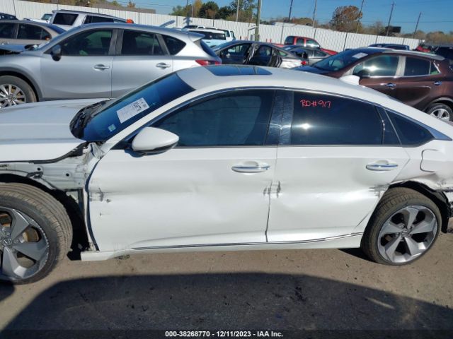 1HGCV2F99JA046567 Honda Accord Touring 2.0t