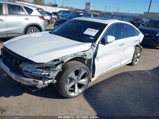1HGCV2F99JA046567 Honda Accord Touring 2.0t