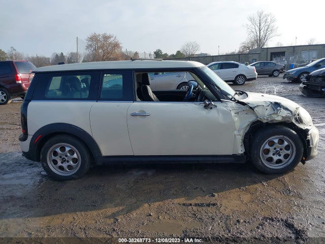 2014 MINI CLUBMAN COOPER VIN: WMWZF3C57ET492933
