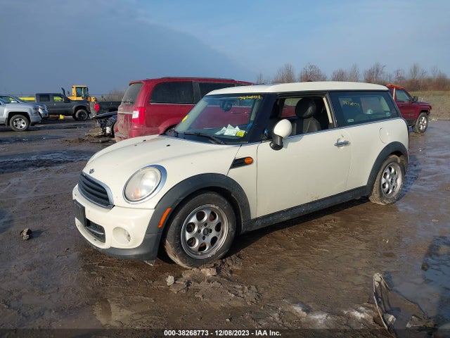 2014 MINI CLUBMAN WMWZF3C57ET492933 Photo 1