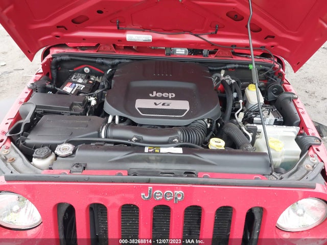 2016 JEEP WRANGLER UNLIMITED SPORT VIN: 1C4BJWDG7GL186368