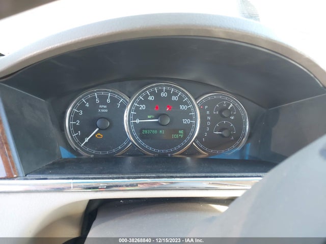 2005 BUICK LACROSSE CXL VIN: 2G4WD532951235531