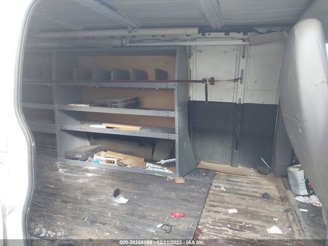 Chevrolet Express 3500 Work Van 2014 1GCZGUBA3E1165140 Image 8
