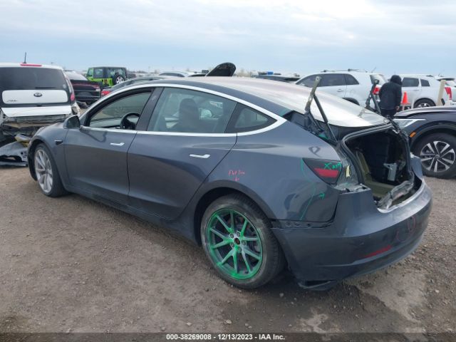 5YJ3E1EA6JF053097 Tesla MODEL 3