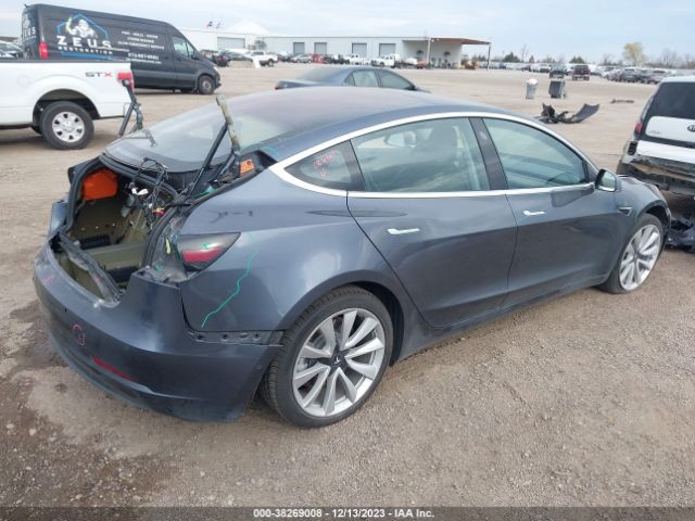 5YJ3E1EA6JF053097 Tesla MODEL 3