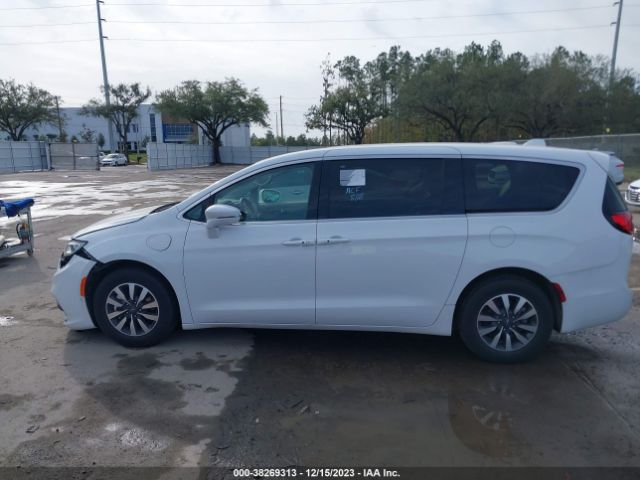 2C4RC1L7XNR124321 Chrysler Pacifica Hybrid Touring L