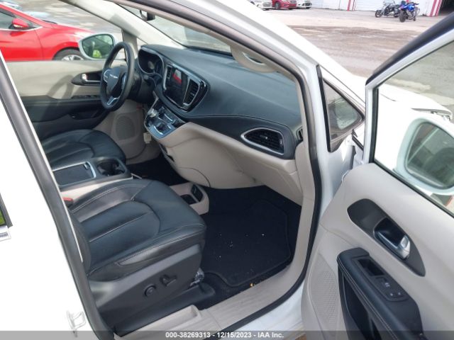 2C4RC1L7XNR124321 Chrysler Pacifica Hybrid Touring L