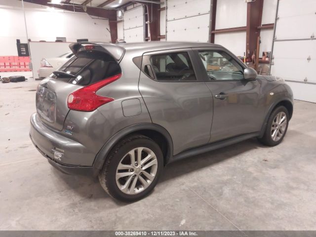 JN8AF5MR2ET351141 Nissan Juke Sv