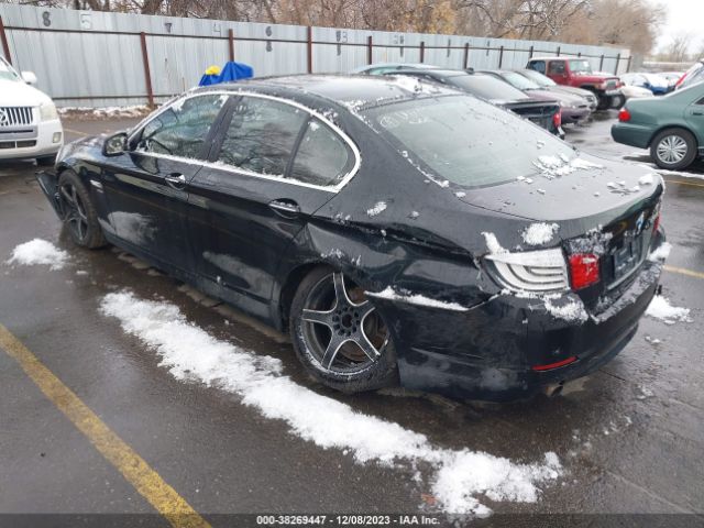 2011 BMW 5 SERIES WBAFU7C56BC872051 Photo 2