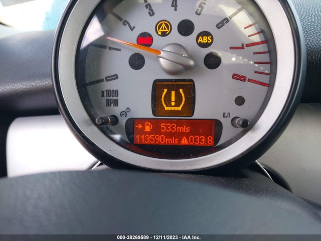 2009 MINI COOPER WMWMF335X9TU69839 Photo 6