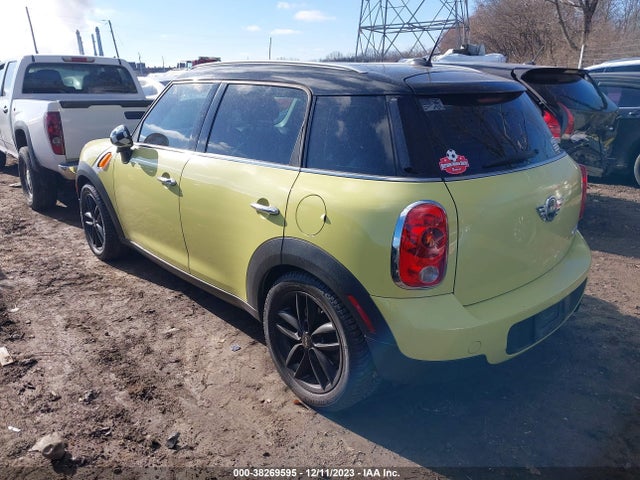 2012 MINI COOPER COUNTRYMAN WMWZB3C58CWM30206 Photo 2