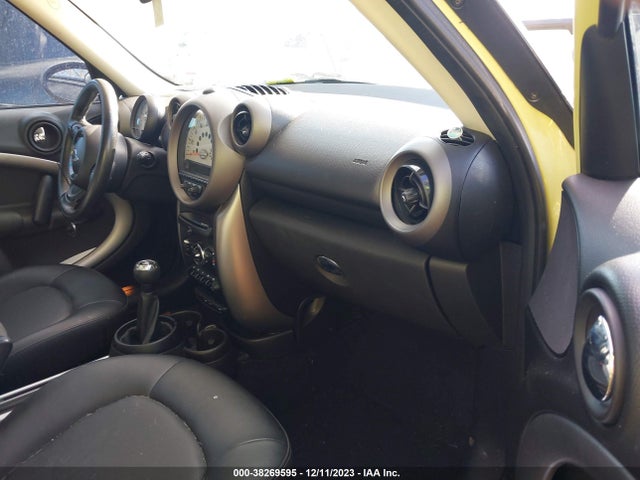 2012 MINI COOPER COUNTRYMAN WMWZB3C58CWM30206 Photo 4