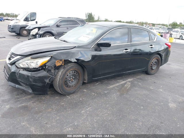 Nissan Altima 2.5 S 2016 1N4AL3AP3GC186740 Image 2