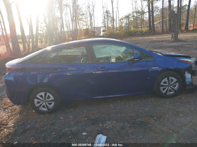 Toyota Prius Three 2017 JTDKARFU0H3527857 Image 13