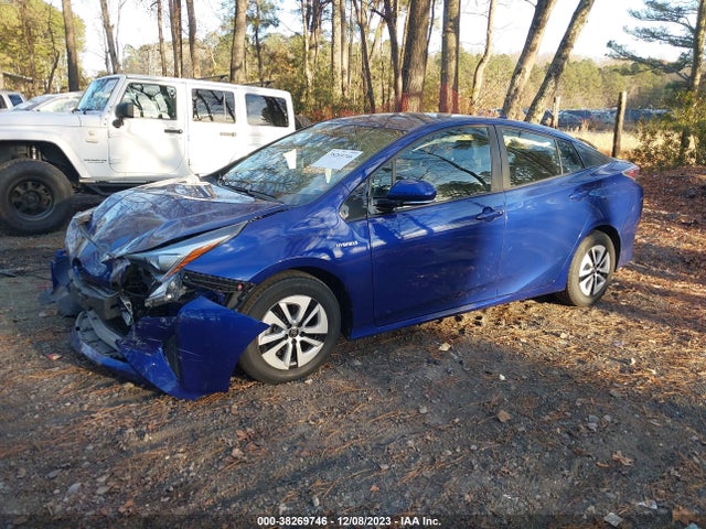 Toyota Prius Three 2017 JTDKARFU0H3527857 Image 2