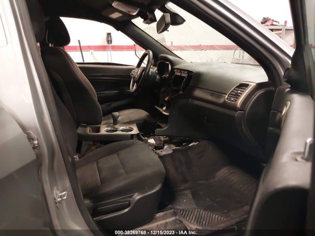 Jeep Grand Cherokee Laredo 2015 1C4RJFAG8FC676562 Image 5