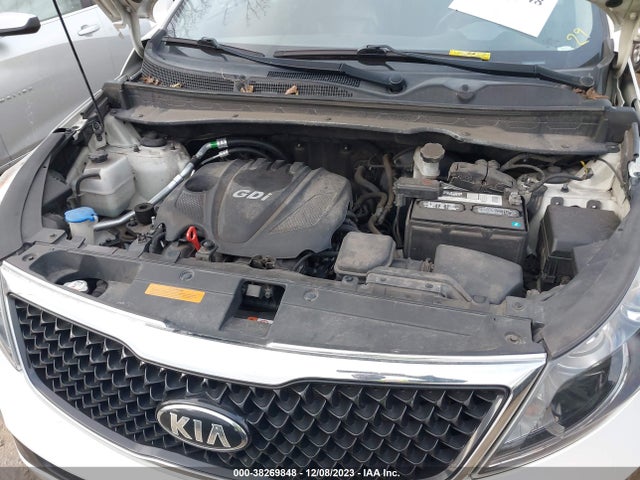 2016 KIA SPORTAGE EX VIN: KNDPCCAC4G7861909