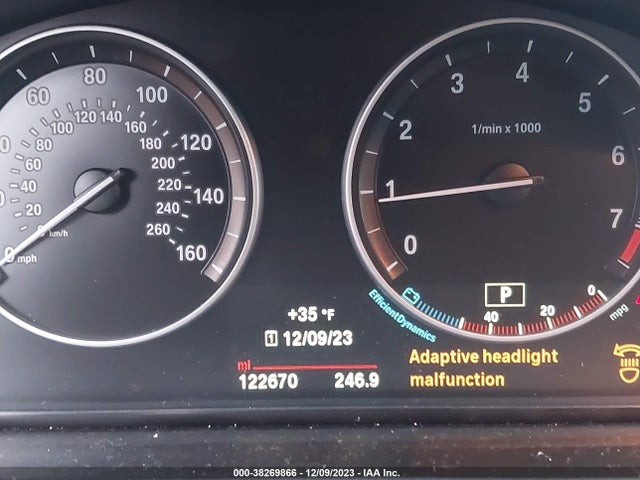 BMW 535i Xdrive 2015 WBA5B3C51FD541615 Image 15