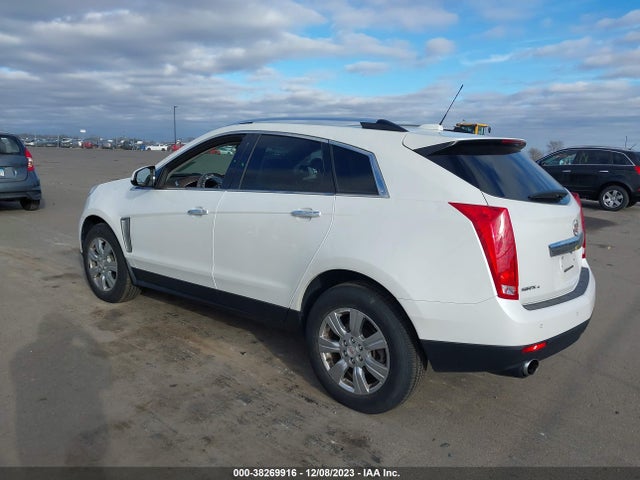 2016 CADILLAC SRX 3GYFNEE34GS562928 Photo 2