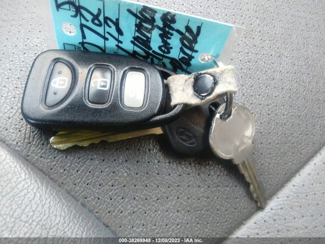 2012 HYUNDAI ELANTRA GLS VIN: 5NPDH4AE6CH149001