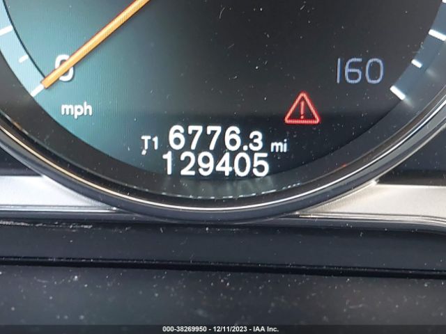 2015 VOLVO XC60 YV4612RK2F2683823 Photo 6