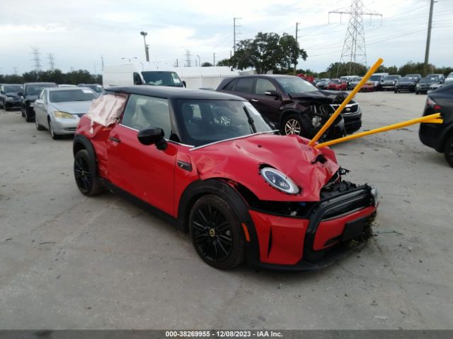 2022 MINI HARDTOP 2 DOOR WMW13DJ0XN2R89418