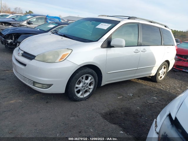 2004 TOYOTA SIENNA XLE VIN: 5TDZA22C24S080461