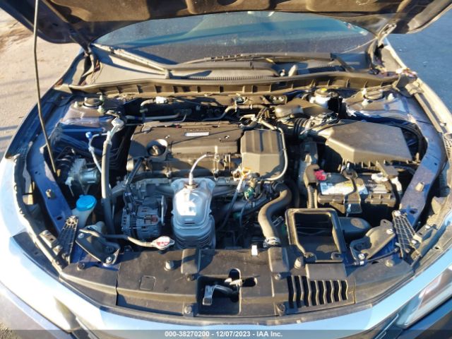 1HGCR2F30HA212582 Honda ACCORD LX