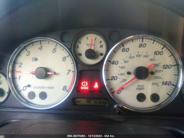 2001 MAZDA MX-5 MIATA LS/SE SPECIAL EDITION VIN: JM1NB353610219342