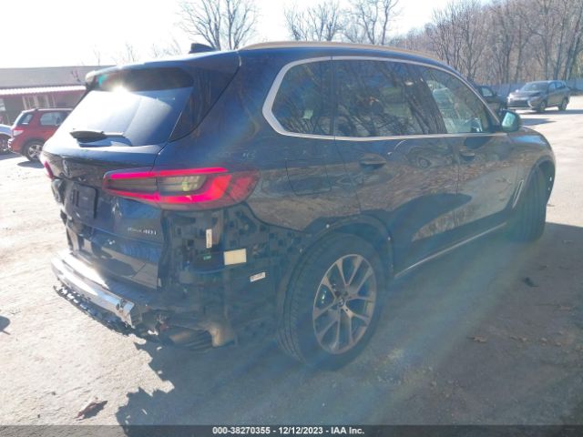 2022 BMW X5 5UXCR6C0XN9K51238 Photo 3