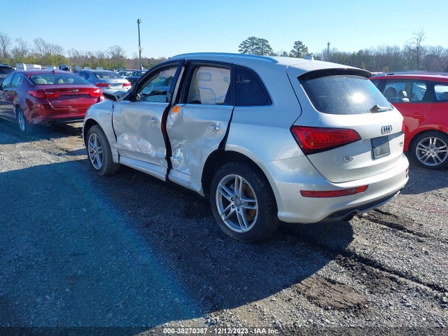 WA1DGAFP4EA074640 Audi Q5 3.0t Premium Plus