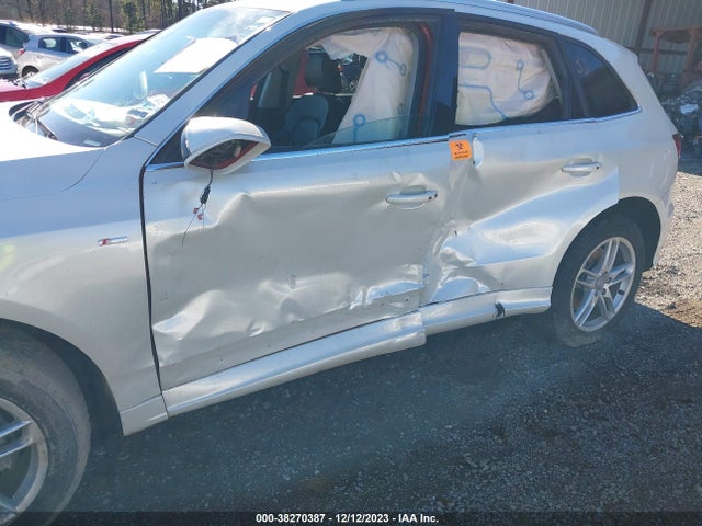 WA1DGAFP4EA074640 Audi Q5 3.0t Premium Plus