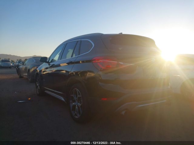 2018 BMW X1 WBXHU7C34J5H41364 Photo 2