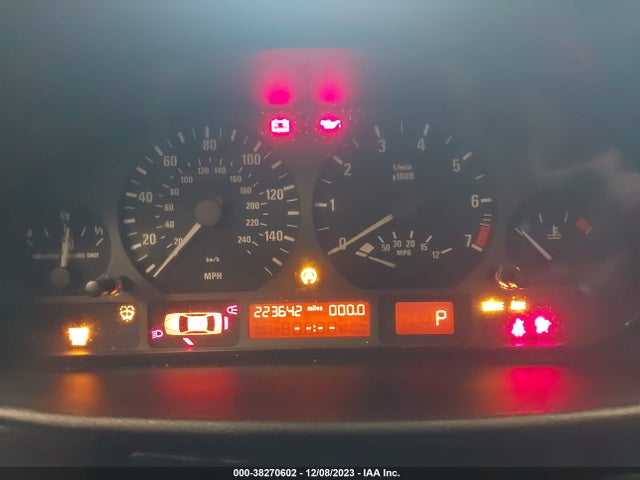 2004 BMW 3 SERIES WBAEU33484PR10760 Photo 6