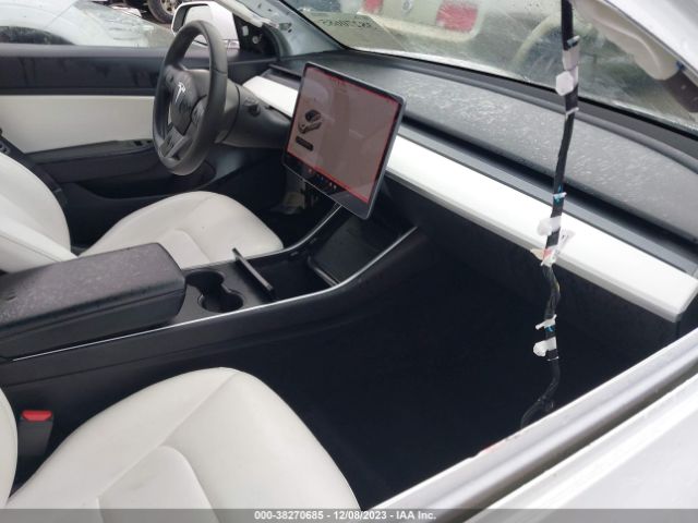 5YJ3E1EBXKF437832 Tesla Model 3 Long Range/performance