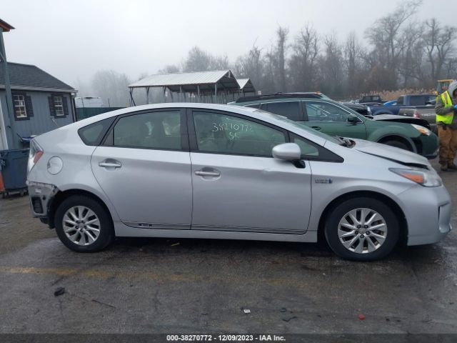 JTDKN3DP7F3069598 Toyota Prius Plug-in Advanced