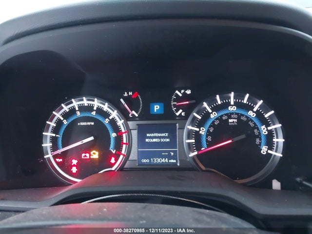 2018 TOYOTA 4RUNNER TRD OFF ROAD VIN: JTEBU5JR8J5513620
