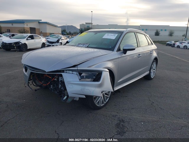 WAUUPBFF3JA058178 Audi A3 E-tron 1.4t Premium/1.4t Tech Premium