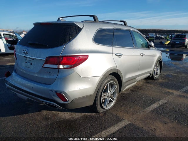 Hyundai Santa Fe Limited Ultimate 2017 KM8SR4HF2HU185909 Image 4