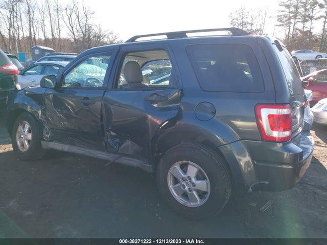 2009 FORD ESCAPE XLT VIN: 1FMCU93G09KC50494