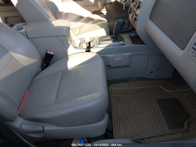 2009 FORD ESCAPE XLT VIN: 1FMCU93G09KC50494