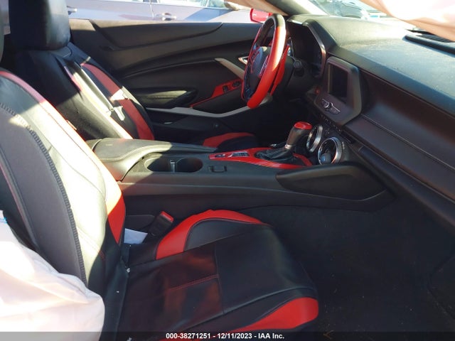 Chevrolet Camaro 1ls 2019 1G1FB1RX6K0121525 Image 5